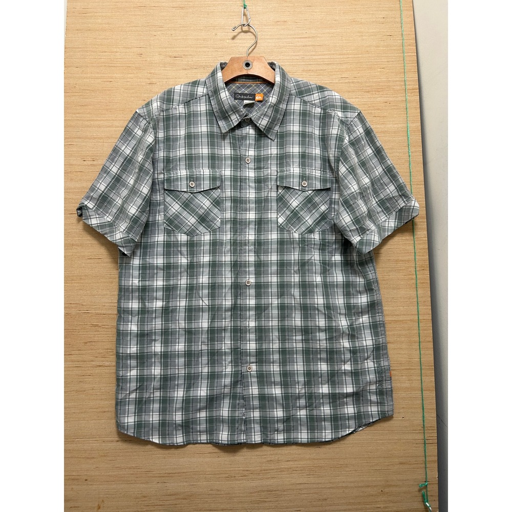 Quiksilver Mens Large Short Sleeve Button Down Shirt Green White‎ Plaid Casual
